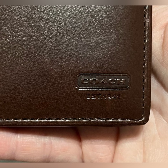 Coach Water Buffalo Vintage Wallet! - Picture 4 of 12